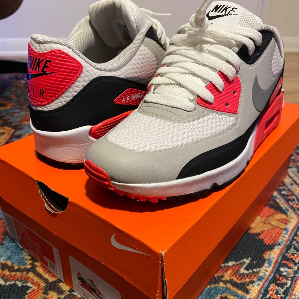 Nike Air Max 90 Golf
Infrared - Picture 6 of 8